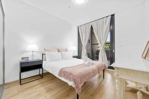 Wolli Creek Happy Home