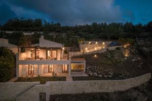 Forest Within - Wellness Villa in Archanes