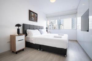 Barranco-Miraflores 2BR OceanView Modern Apt up to 6 guests!