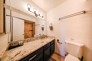 Scottsdale Getaway 2Br2B APT wPool, Spa & Tennis Court