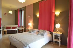 Hotels Le Geneve : Chambre Supérieure