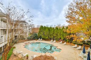 Condo with Deck Waterfront Lake Norman Retreat!