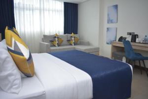 Hotel The Helix Near Delhi Airport