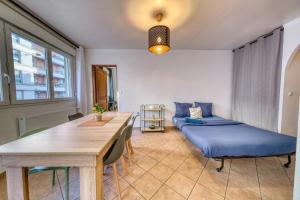 Le nuage de la gare - Private parking