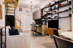 Wonderful loft with two baths and a small balcony