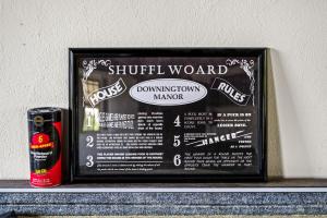 Downingtown Manor - 1900s Farmhouse with Creek Views