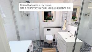 5-star homestay for 2 with breakfast, hot-tub, aircon and bikes