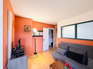 Logement Entier 2 Pièces Avec Grande Terasse Proche Gare