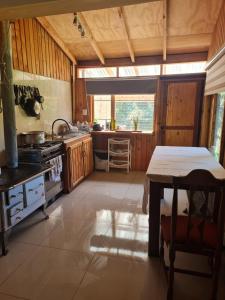 Casa familiar para 8 amplia a pasos Playa, rio y centro