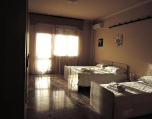 spacious and very bright apartment with view