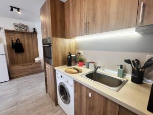 EMIS Alpine Retreat - Modern & Cozy & Bright