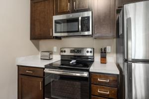 Cozy Dublin 2BR 1st Floor Easy Free Parking!