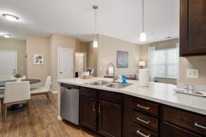 Cozy Dublin 2BR 1st Floor Easy Free Parking!