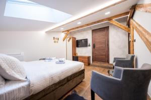 Stella Di Notte City Center Studios