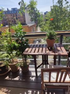 Bright, charming apartment with balcony