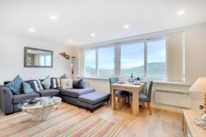 1 Bed in Limeslade oc-hh387