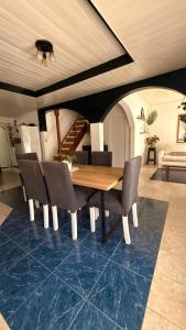 Gran casa para 8 personas Quequen Beach