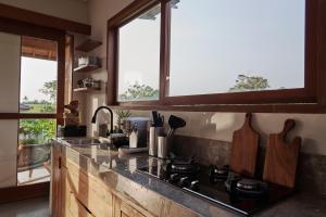 New 2BR Private Pool Villa Near Seseh Beach Canggu