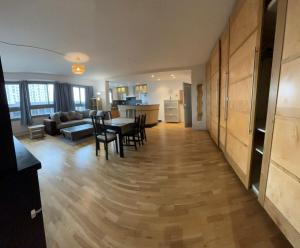 Cozy 2 Bed Room La Défense