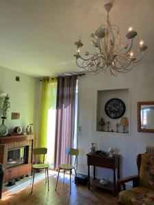 DUPLEX VINTAGE PROCHE de la GARE SNCF