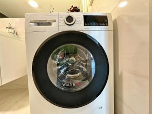 SkySuite 24 - Eurovea Tower