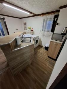 Апартамент "Цвети"