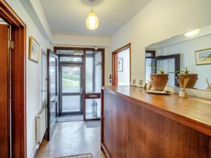 3 Bed in Inch oc-i304