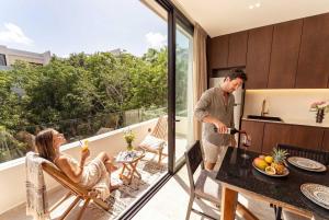 Sleek Penthouse Escape with Rooftop Pool