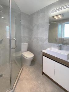Standalone Home Near Bruce Pulman Park 5BR 3 Baths