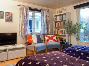 3 person holiday home in Hunnebostrand