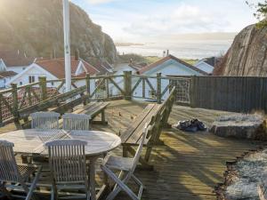 3 person holiday home in Hunnebostrand