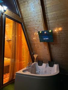 Cottage sunrise merisi