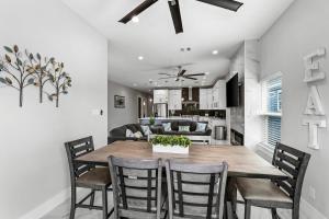 Stunning 4BR Home Near the Bay!