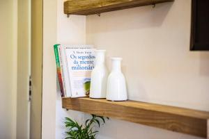 Casa a 900m da Praia, com Churrasqueira, Varanda com Rede e Terreno grande