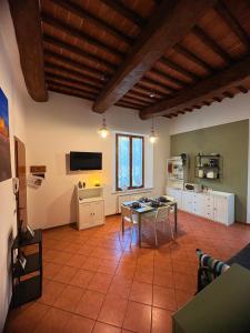 CasaZappa - In centro a piedi, parcheggio e giardino privato