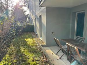 Emerald Chic - Terrace Fiber & Parking - 4 Guests