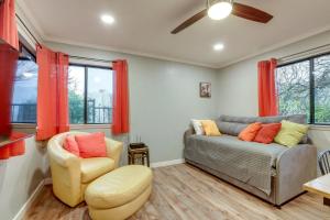 Downtown Fair Oaks Home about 15 Mi to Sacramento!