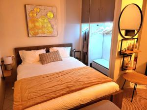 Cozy ground floor apartment in the downtown