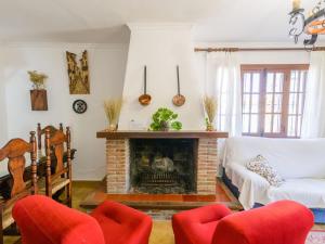 Holiday Home Patio de los Naranjos Haus mit Terrasse und Schwimmbad by Interhome