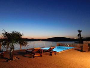 Holiday Home Gemütliches Ferienhaus Anamarija by Interhome