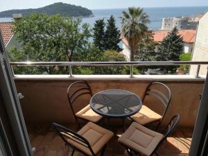 Apartment für 5 Personen ca- 85 m² in Dubrovnik- Dalmatien - Dubrovnik-Neretva by Interhome
