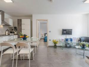 Apartment Appartement Irè 4 Persone by Interhome