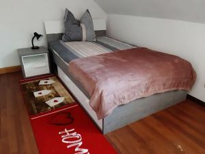 Apartment Am Schlosspark by Interhome