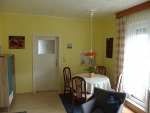 Apartment Uns Oellernhuus by Interhome