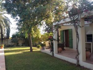 Holiday Home Schöne Villa für 6 Personen mit Schwimmbad by Interhome