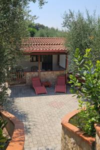 Apartment Freistehendes Zwei-Zimmer-Haus by Interhome