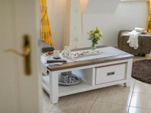 Apartment Appartement mit Blick auf das Wasser by Interhome