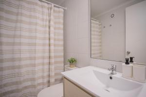 Your Home in Santiago Cozy and Local Apartment