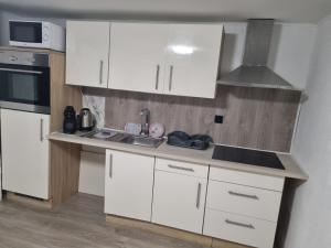 Vienna Gateway - Self Check-In 24 - free parking