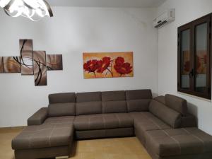 Apartment Helle Wohnung in Santa Maria al Bagno by Interhome